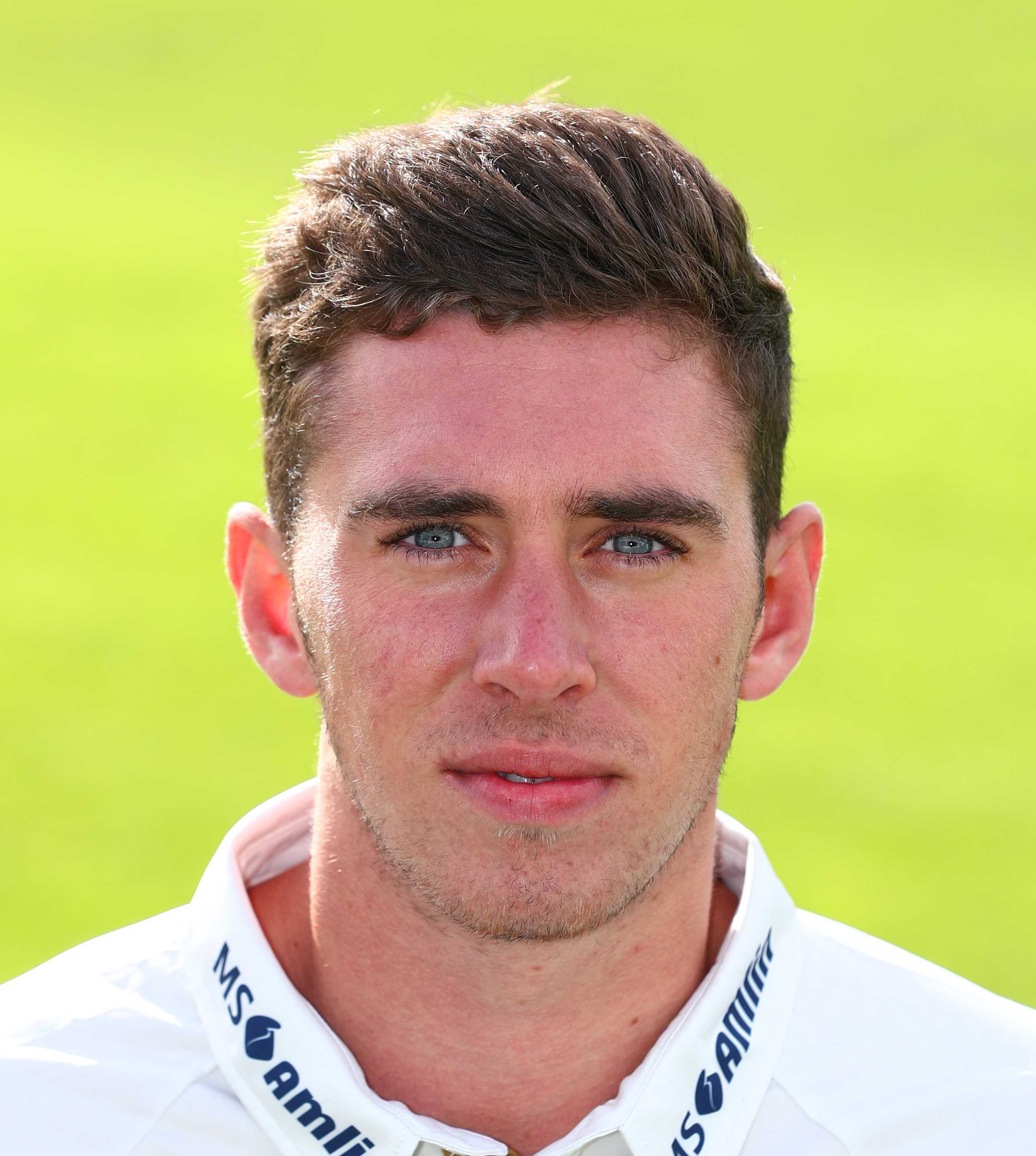 Dan Lawrence