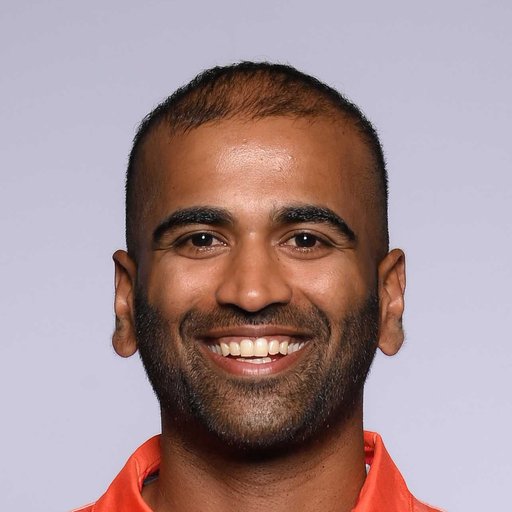 Teja Nidamanuru